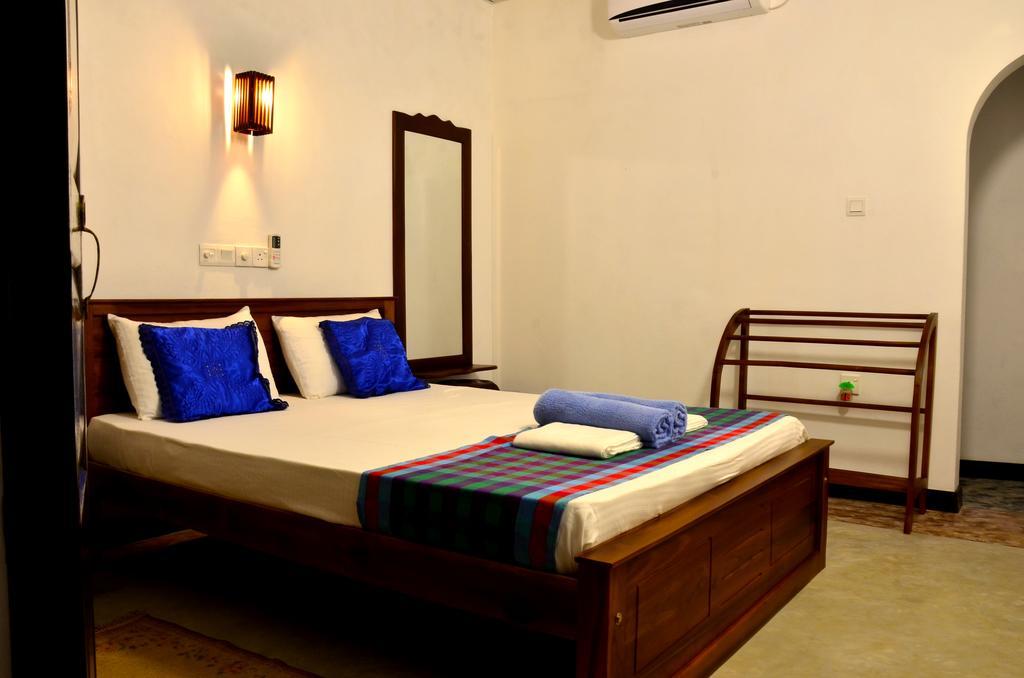 Aknara Rest Hotel Weligama Ngoại thất bức ảnh