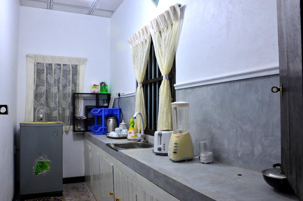 Aknara Rest Hotel Weligama Ngoại thất bức ảnh